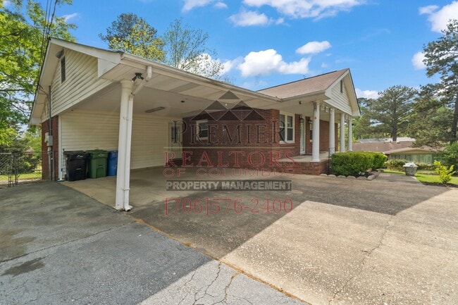 Building Photo - 2866 Hobbs Rd