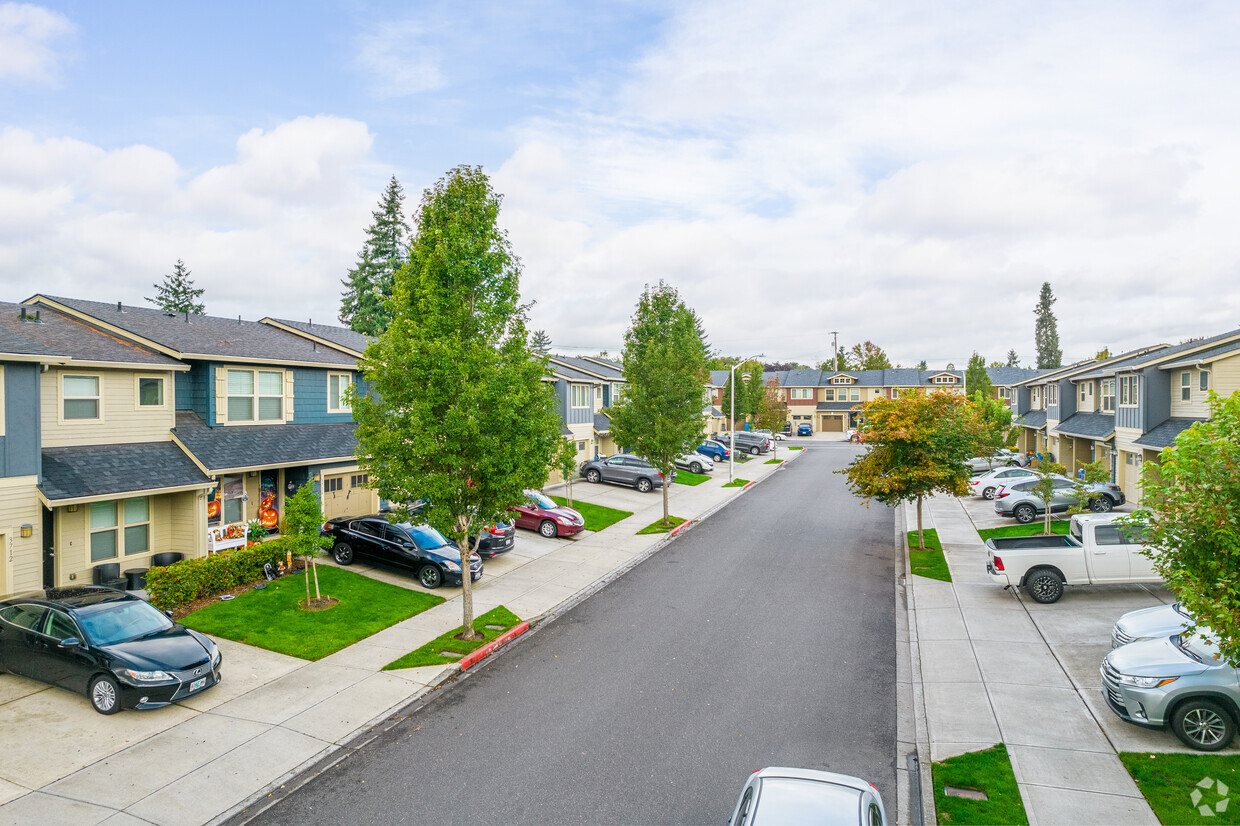 Exterior - Royal View Townhomes