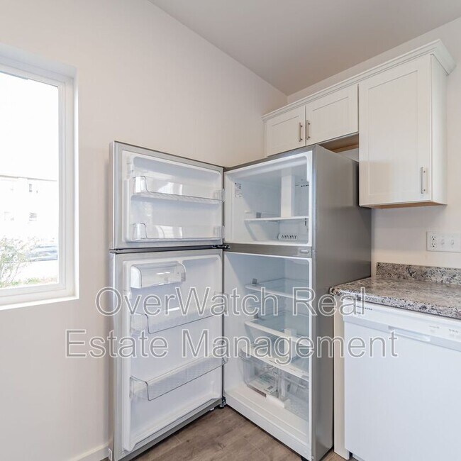 Foto del edificio - 1238 E 9th Ave