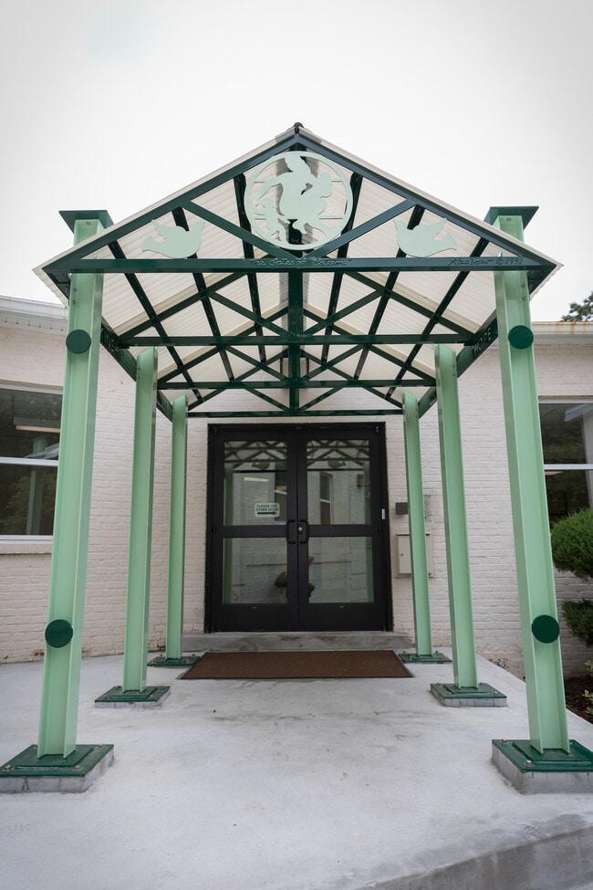 Crossway Community - Crossway Community Apartment