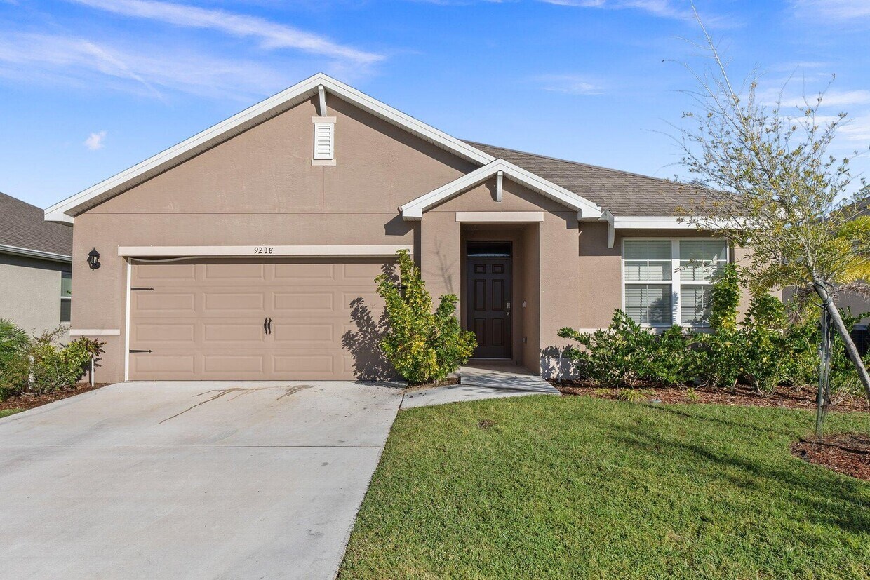 Foto principal - 9208 Potomac Dr