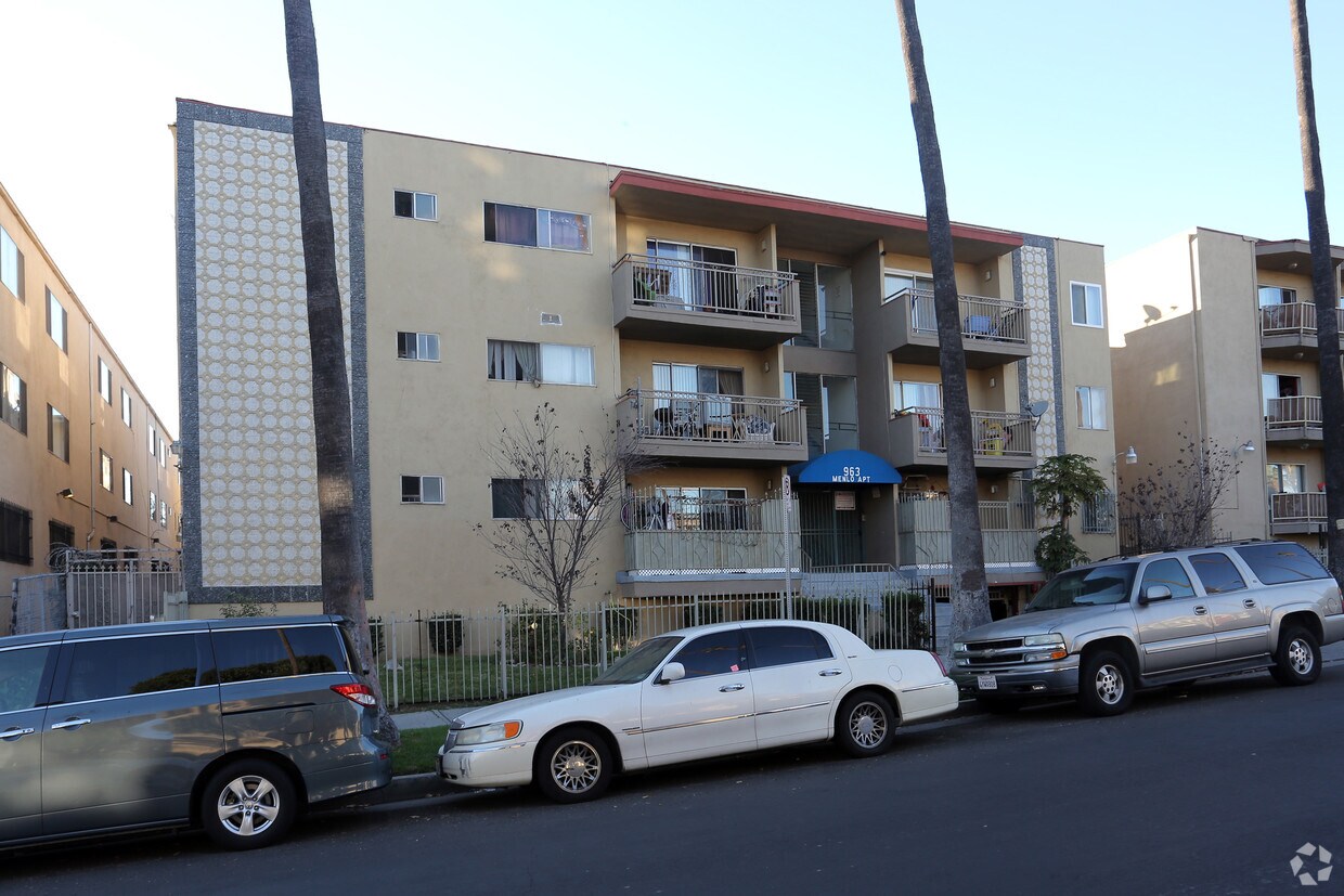 Foto principal - Menlo Apartments