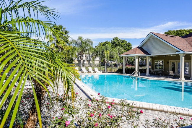 Building Photo - Casa Bella Apartment Homes