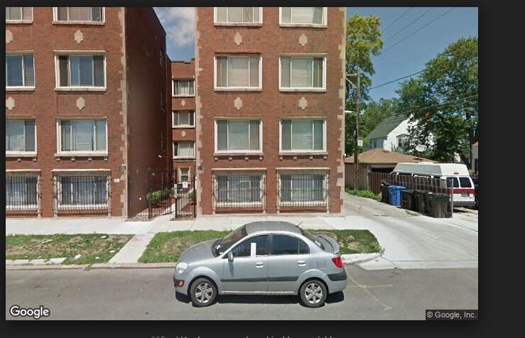 Foto principal - 1608 E 82nd St