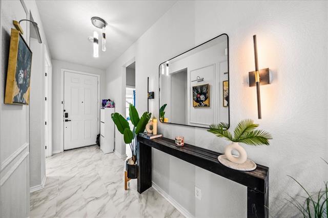 Building Photo - 1908 Twisted Tree Ln