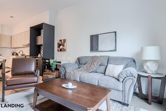 Building Photo - 2623 Keene St