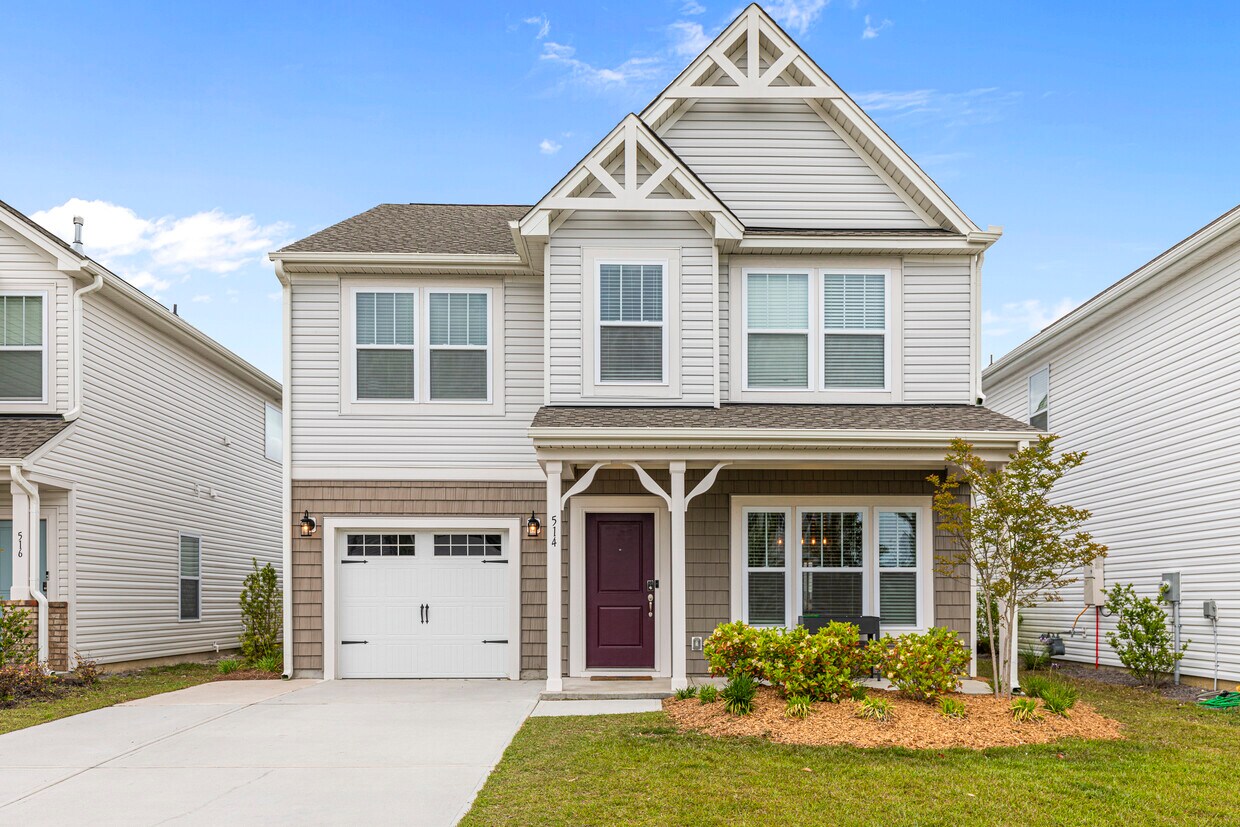 Primary Photo - 514 Purple Finch Rd