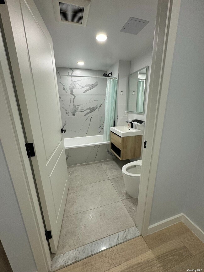 Foto del edificio - 37-32 89th St