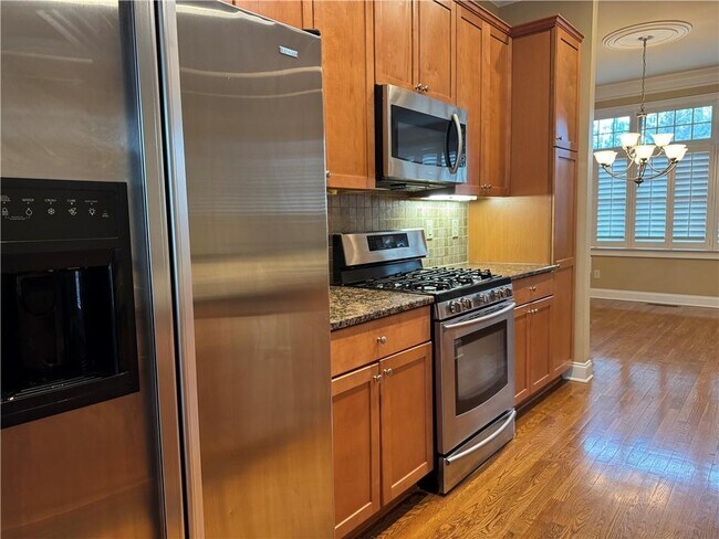 Foto del edificio - 1258 DeKalb Ave NE