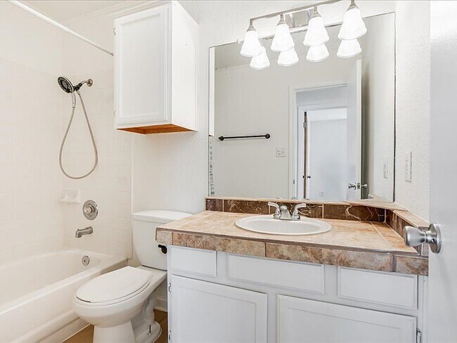 Building Photo - 21304 Byerly Turk Dr