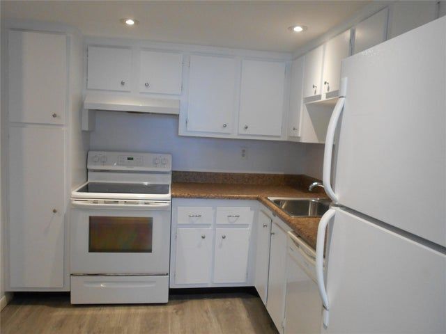 Foto del edificio - 2781 Taft St