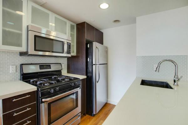 Foto principal - 2 bedroom in New York NY 11218