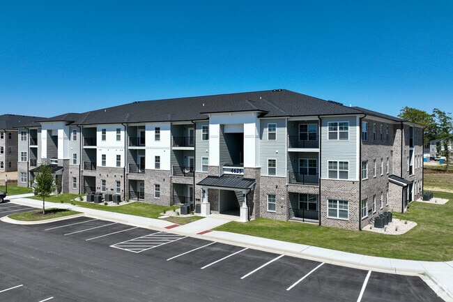 Building Photo - The Tides of Shallotte