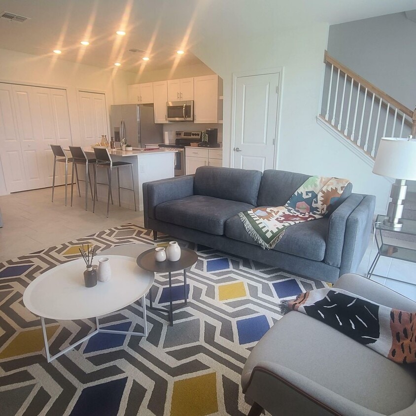 Foto del edificio - Love Where You Live—for Less. New Lower Rates + Two Months FREE!