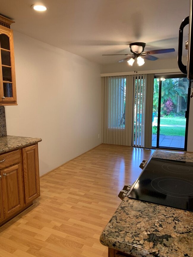 Building Photo - Maui Gardens ground floor 2 bedroom 1.5 ba...