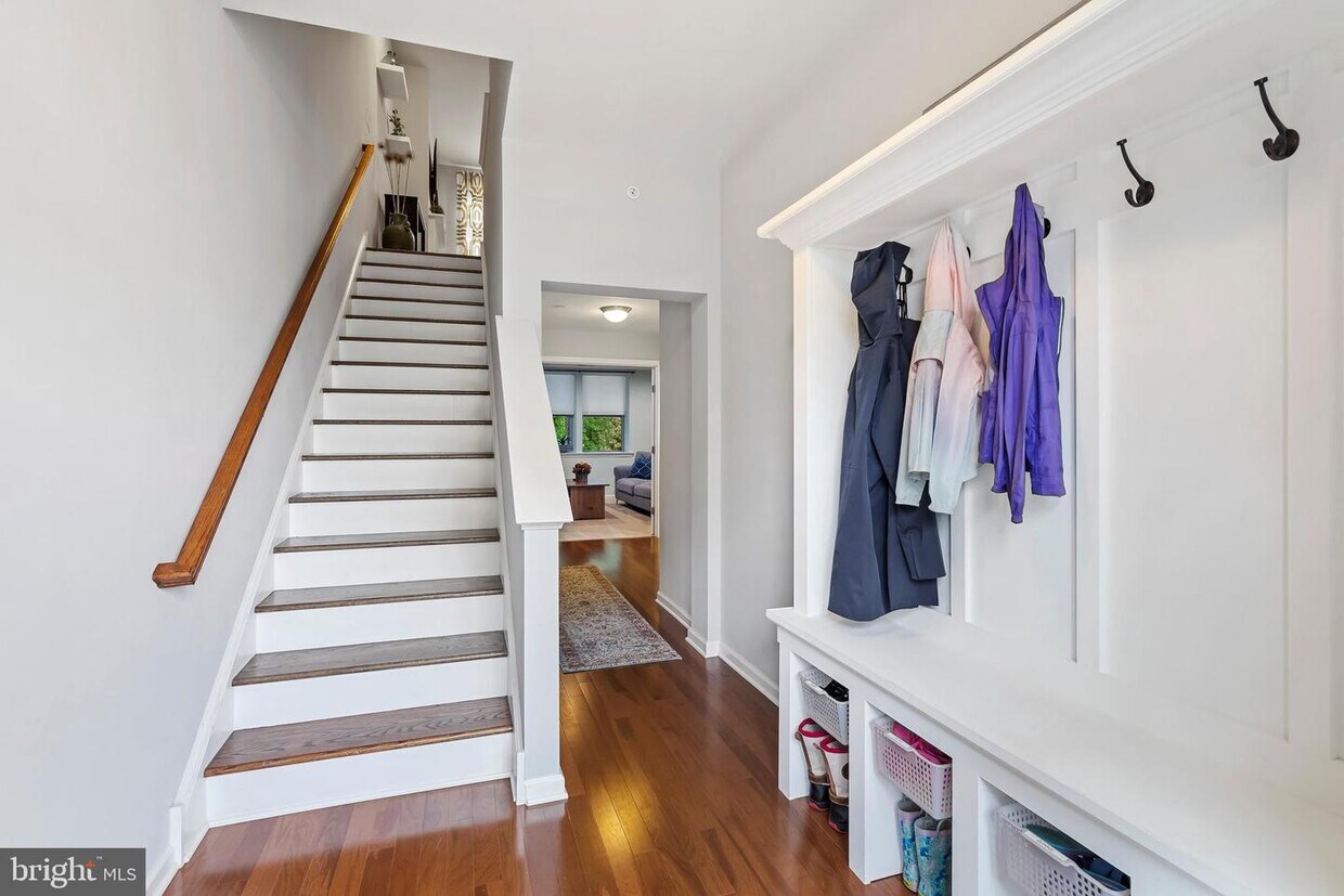 24 Treyburn Dr, Paoli, PA 19301 Townhome Rentals in Paoli PA