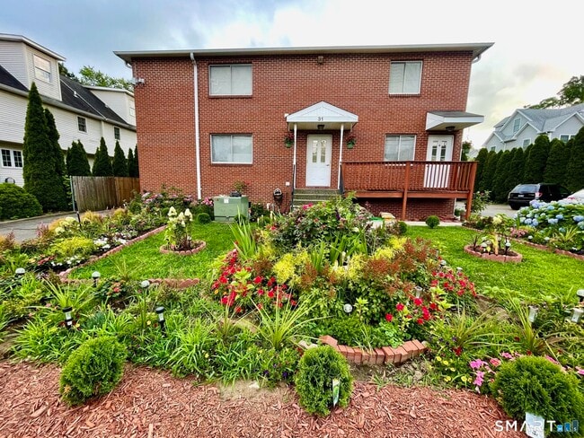 Foto del edificio - 31 Glenwood Ave