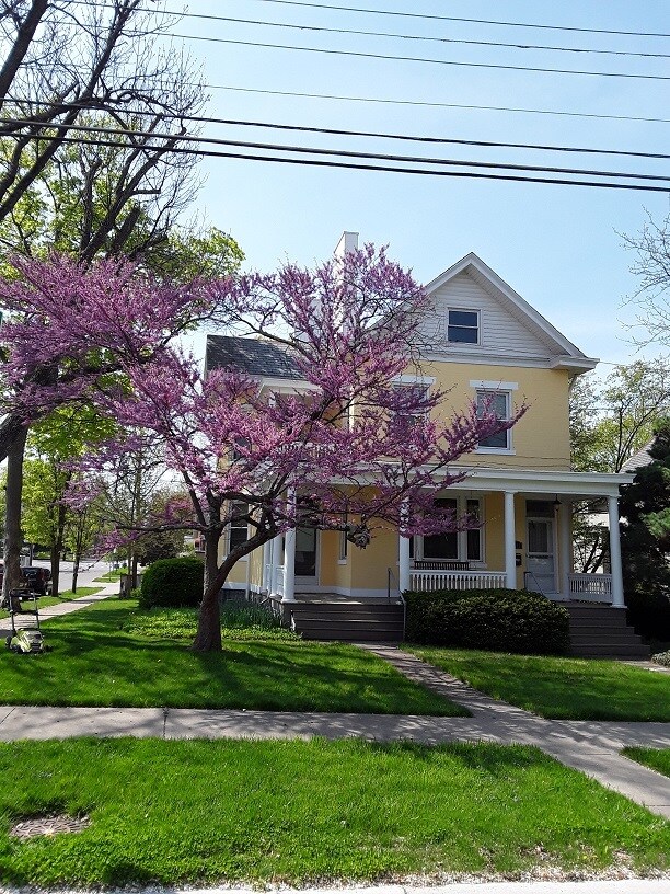 Completamente amueblado, 1-2 BR, privado ent, gar. - 3003 Junietta Ave