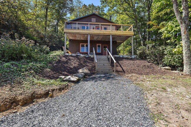 Building Photo - 7673 US-221