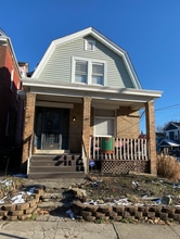 Building Photo - 2400 Fairview Ave