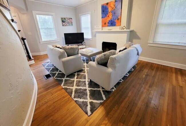 Foto del edificio - 949 SW 13th St