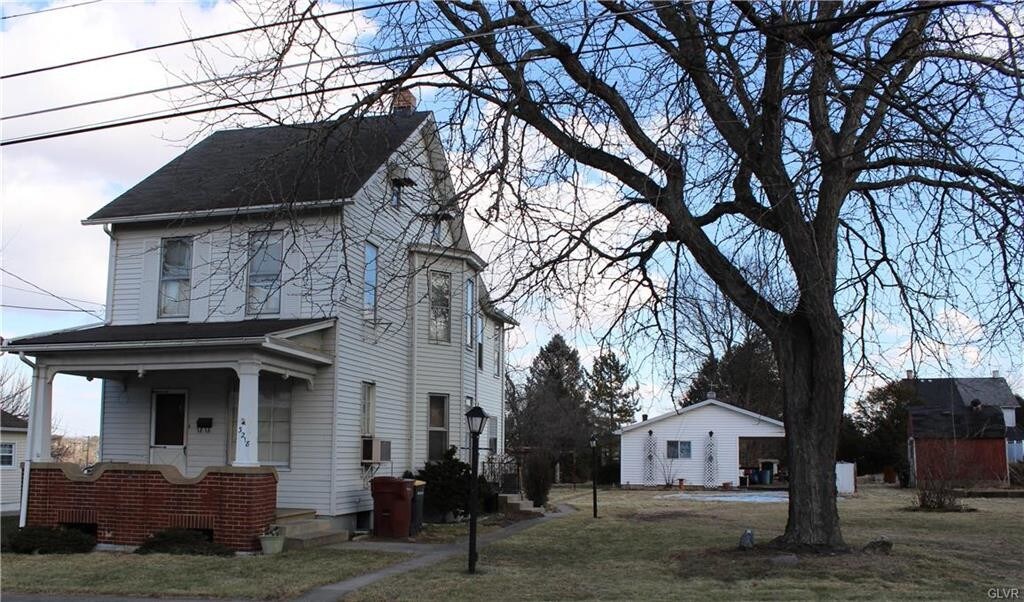 Foto principal - 3218 S 2nd St