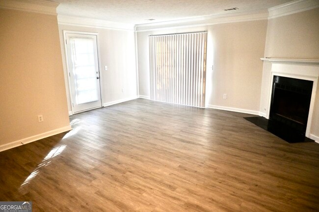 Foto del edificio - 1851 Grant Ct