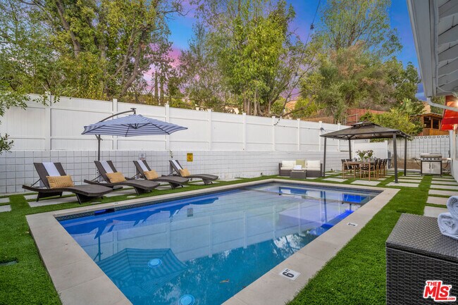 Foto del edificio - 22711 Margarita Dr