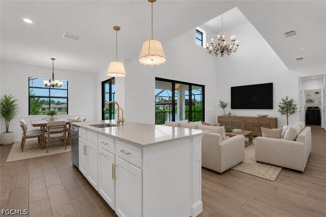 Foto del edificio - 10883 Timber Creek Dr