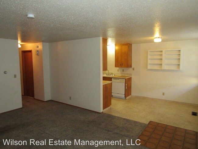Building Photo - 2 br, 1 bath House - 1205 Cornell Ave