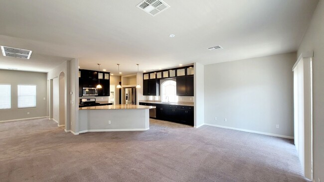 Foto del edificio - 7275 Shannon Ridge Ct