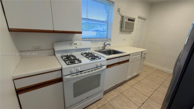Foto del edificio - 808 84th St