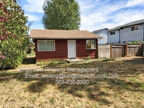 Building Photo - 2465 SW Pickford St