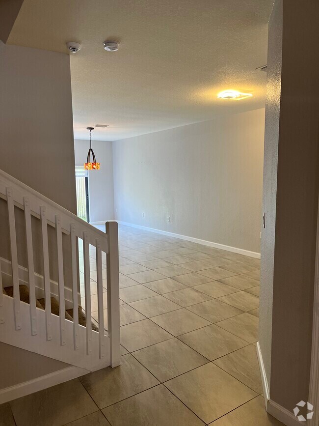 Gardens by the Hammocks Apartments under 1,000 Miami, FL 8 Rentals