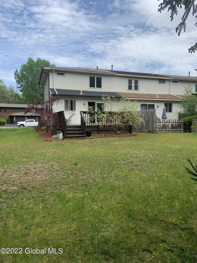 Building Photo - 46 Velina Dr