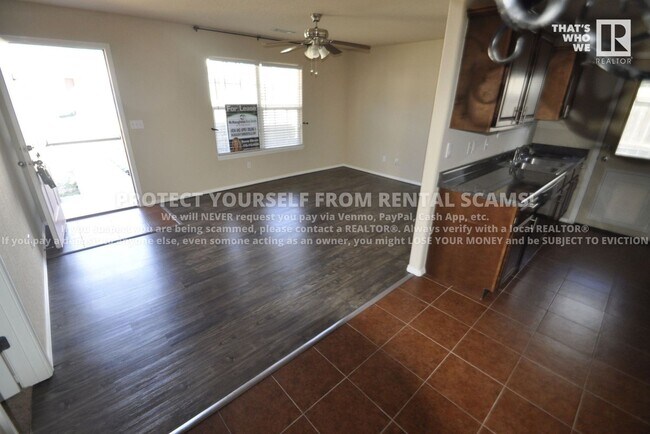 Building Photo - 4537 W Pecan St