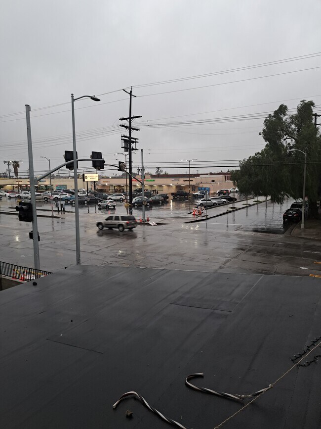 10472 Laurel Canyon Blvd, Pacoima, CA 91331 House Rental in Pacoima