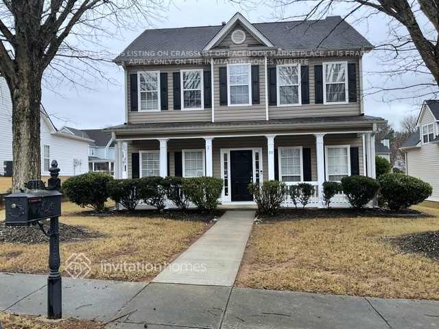 Building Photo - 215 Portico Pl