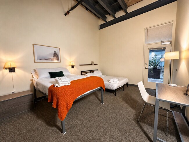 Foto del edificio - 1125 N 9th St