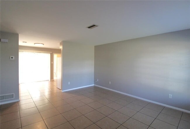 Building Photo - 474 Briarwood Rd
