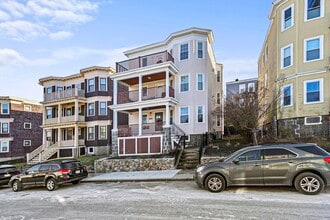 Building Photo - 465 Ashmont St