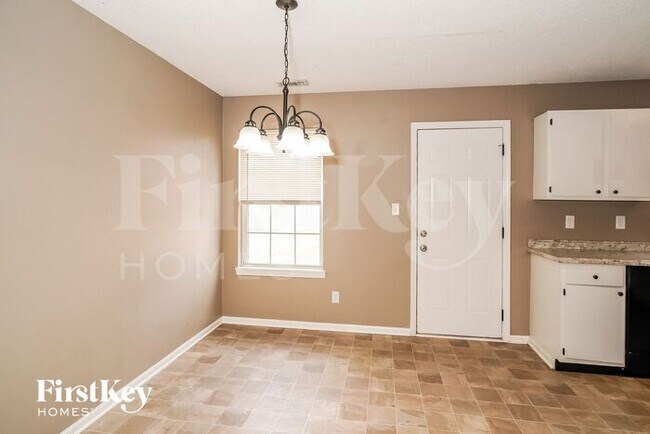 Foto del edificio - 6031 Long River Ln