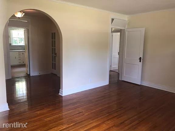 Building Photo - 3 br, 2 bath House - 1106 Jackson Street Ext
