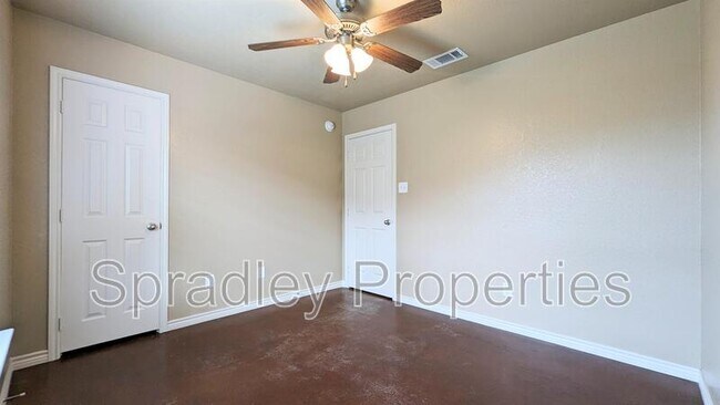 Foto del edificio - 506 A Pepper Spring Ct