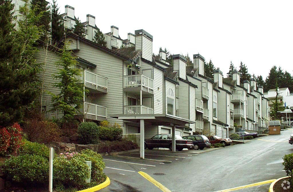 Sterling Heights Apartments Bellevue, WA