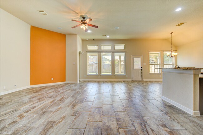 Foto del edificio - 19019 Thatcher Hills Ct