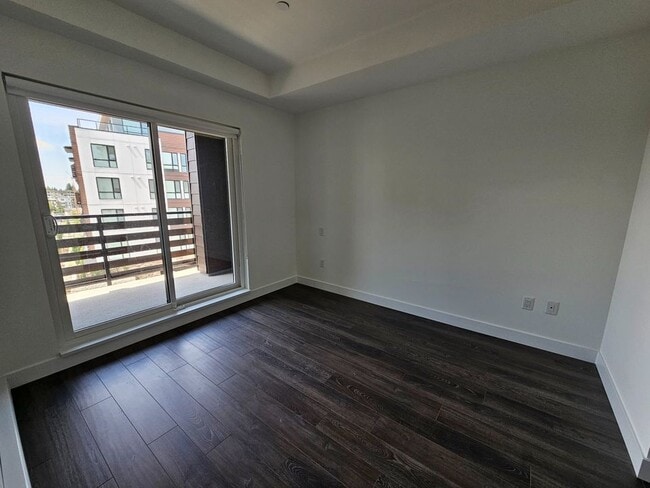 Building Photo - 11718-11224 224 St