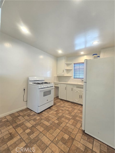 Building Photo - 116 N Alta Vista Ave
