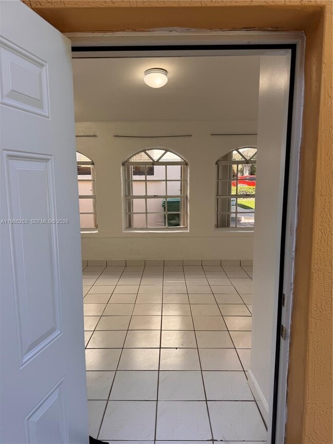 Foto del edificio - 4472 SW 9th Ln