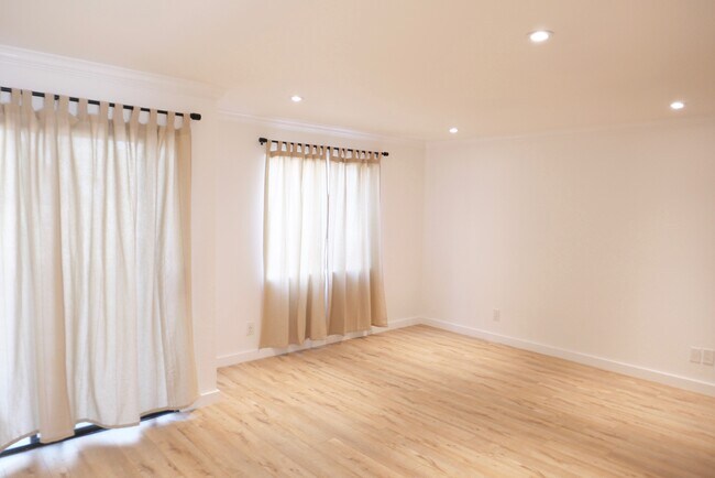 Foto del edificio - 2634 Dalton Ave